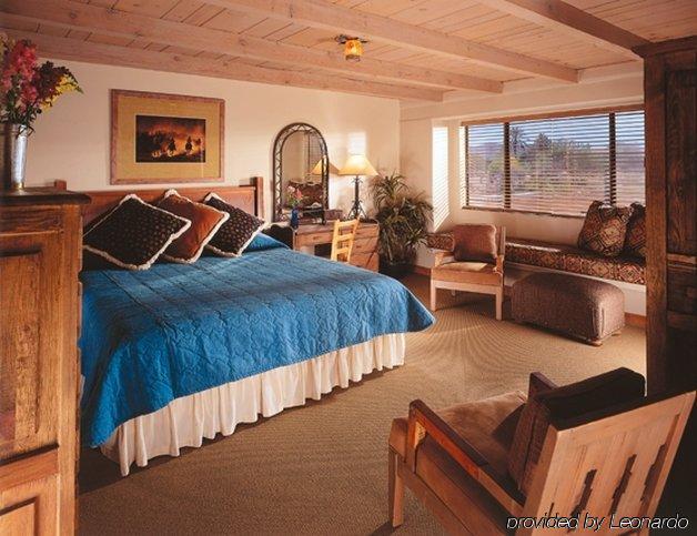 Rancho De Los Caballeros Уикенберг Номер фото